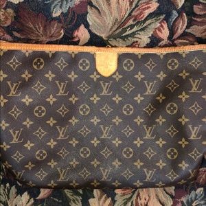 Louis Vuitton purse
